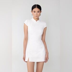 Chic White Cap Sleeve Mini Dress